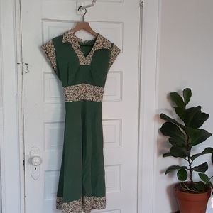 1950's Vintage Floral Dress